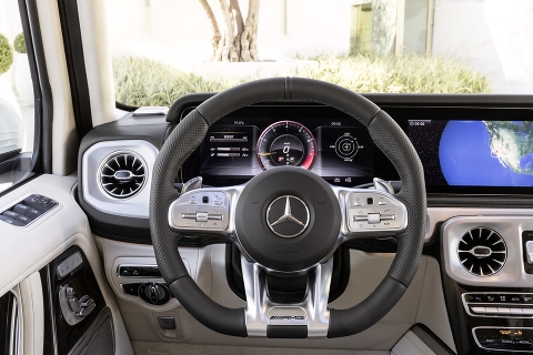 Новый «заряженный» гелендваген Mercedes-AMG G 63