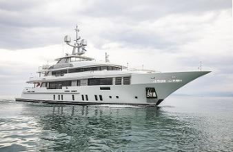 Суперяхта Benetti Elaldrea в Новом Свете