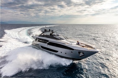 Легендарная Riva 90 Argo