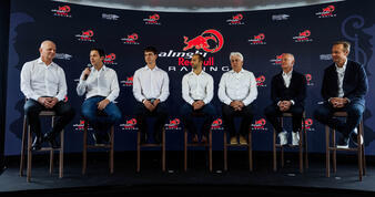 Команда Alinghi Red Bull Racing стала претендентом на 37-й Кубок “Америки”