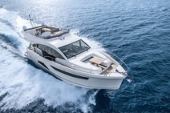 Sealine F530: новый флагман Sealine с IPS от Volvo Penta