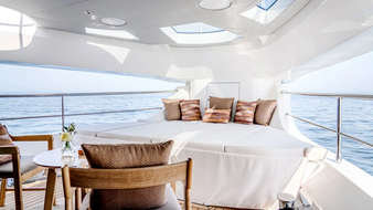 Gulf Craft показала интерьер нового проекта Majesty 100 Terrace