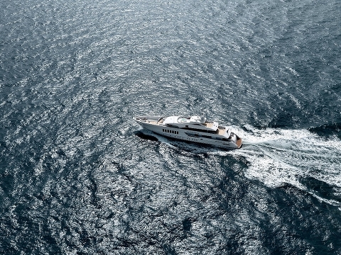 Laurentia от Heesen Yachts обрела дом