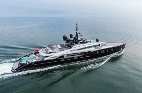 ISA Yachts: горячий сезон