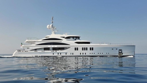 Монако: дебют суперяхты Benetti Seasense