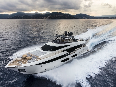 Ferretti Group: яркий старт