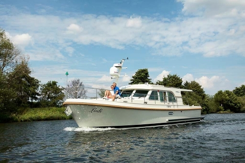 Linssen Grand Sturdy 40.0 Sedan: европейская моторная лодка 2018