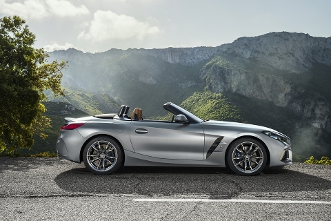 Новый BMW Z4: чистое удовольствие