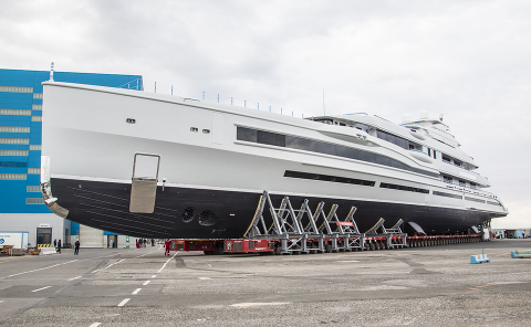 Benetti спустила на воду флагманскую гигаяхту FB277