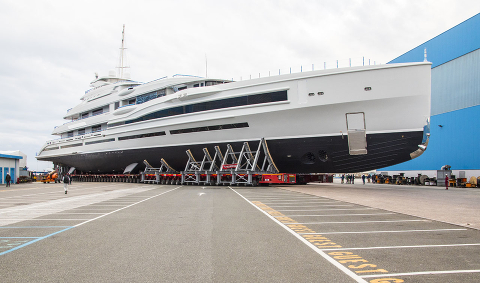 Benetti спустила на воду флагманскую гигаяхту FB277