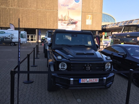 Boot Düsseldorf 2019: премьера Axopar BRABUS Shadow