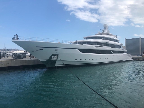 Palumbo Superyachts спустила на воду суперяхту Dragon