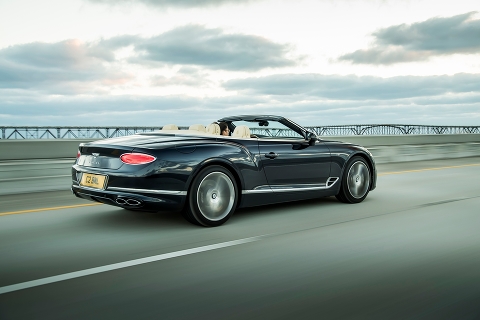 Новые Continental GT V8 и GT V8 Convertible от Bentley