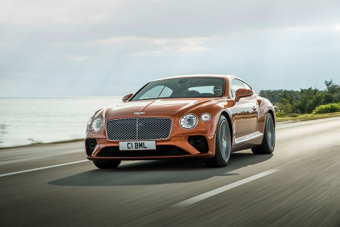 Новые Continental GT V8 и GT V8 Convertible от Bentley