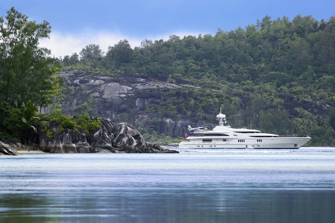 Мегаяхта Anna возвращается на Feadship