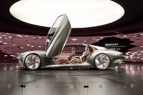 Bentley Motors дебют Flying Spur и EXP 100 GT