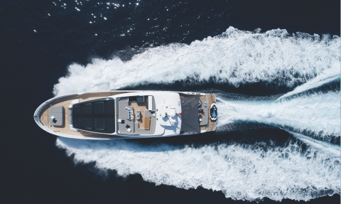 Моторная яхта EXTRA 86 Fast – мировая премьера на Фестивале яхт в Каннах