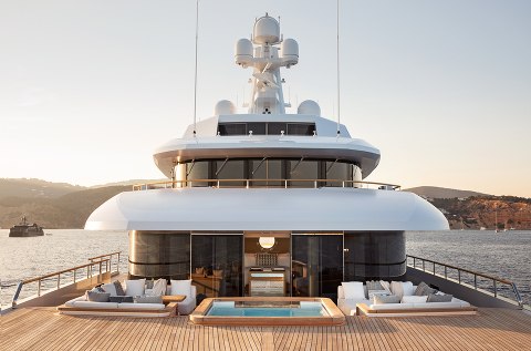 Невероятная Feadship Lonian в своей стихии