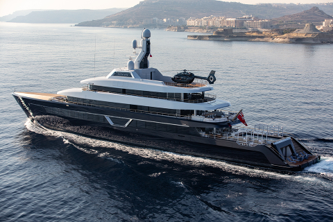 Невероятная Feadship Lonian в своей стихии