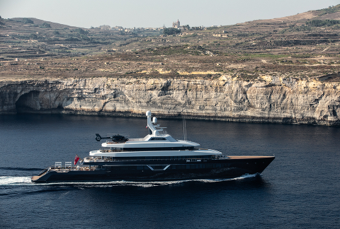 Невероятная Feadship Lonian в своей стихии