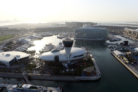 Yas Marina готовится к гонке Formula 1 - ETIHAD AIRWAYS ABU DHABI GRAND PRIX