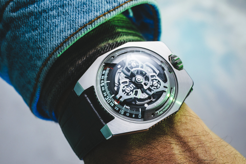 URWERK часы UR 100