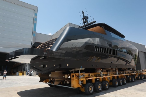 Двойное празднование на верфи Alia Yachts в Анталии