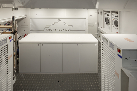 Фотосессия Darwin 102 Archipelago от CdM