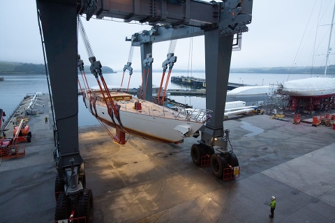 Pendennis объявляет о спуске на воду второго шлюпа Hoek Truly Classic 128’ Halekai