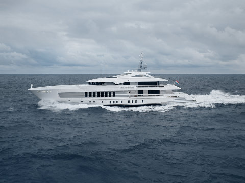 Heesen сдала суперяхту Solemates