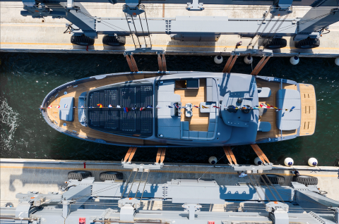 EXTRA 86 от EXTRA Yachts спущена на воду