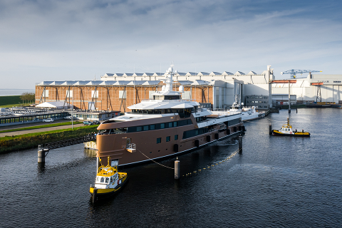 LA DATCHA покидает верфь Damen Yachting