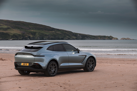 Aston Martin представляет эксклюзивный DBX Bowmore® Edition