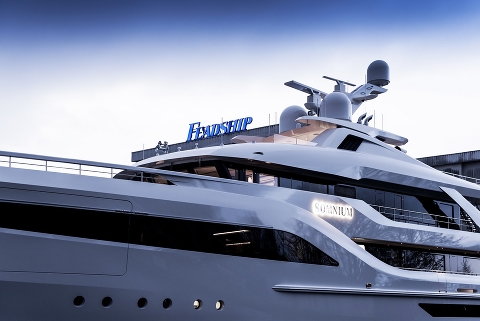 Feadship Somnium близится к завершению