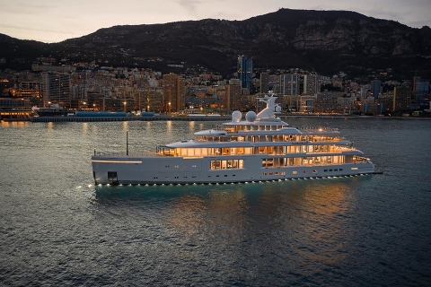 Benetti LUMINOSITY в Монако