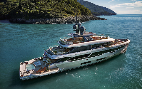 BENETTI OASIS DECK ™