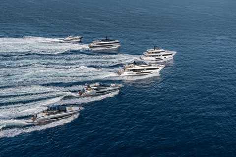 FERRETTI GROUP участвует в Каннах с рекордным флотом из 23 моторных яхт