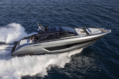 FERRETTI GROUP участвует в Каннах с рекордным флотом из 23 моторных яхт