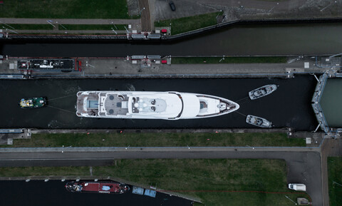 Damen Yachting спустила на воду суперяхту Avanti