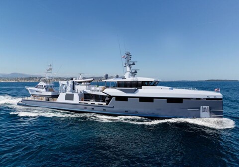 Damen Yachting продала первое судно поддержки YS 53