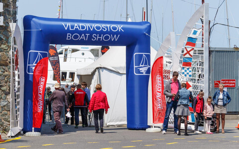 Во Владивостоке провели выставку катеров и яхт