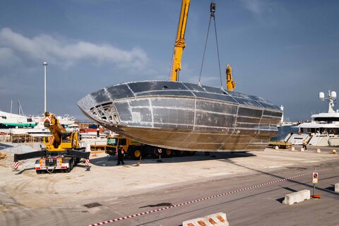 Codecasa рассказала о ходе работ по строительству первой Gentleman’s Yacht 24