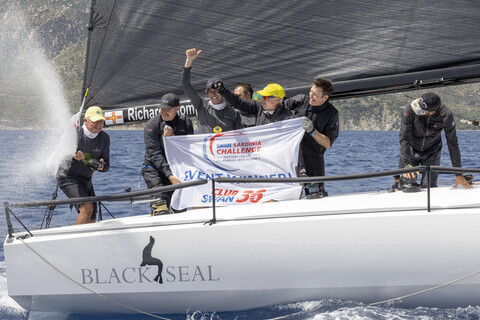 На Сардинии провели регату Swan Sardinia Challenge