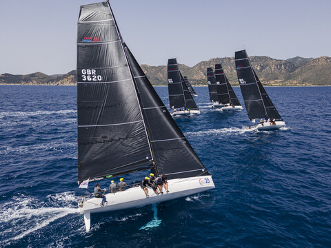 На Сардинии провели регату Swan Sardinia Challenge