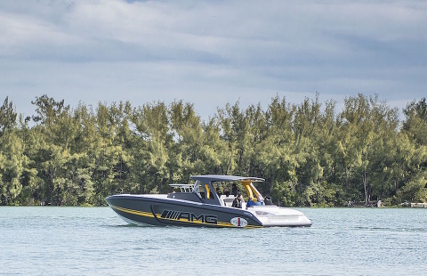 Mercury Marine и Cigarette Racing: надежное партнерство