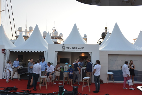 Cannes Yachting Festival 2016: две новинки Van der Valk