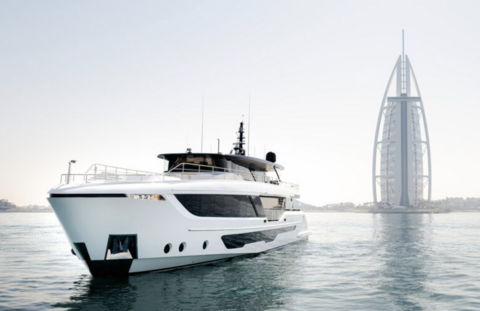 Gulf Craft показала фотографии интерьера новой суперяхты Majesty 111