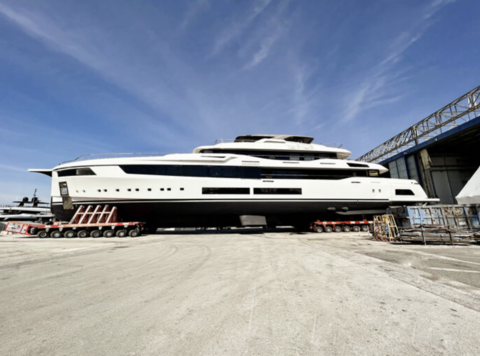 Logica Yachts спустила на воду 59-метровую суперяхту