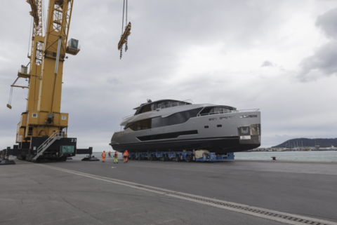 Next Yacht Group спустила на воду суперяхту Maiora 35 Exuma