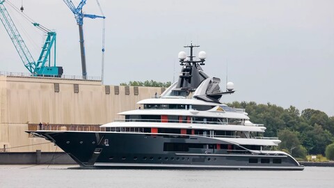 Lürssen спустила на воду 122-метровую суперяхту Jag